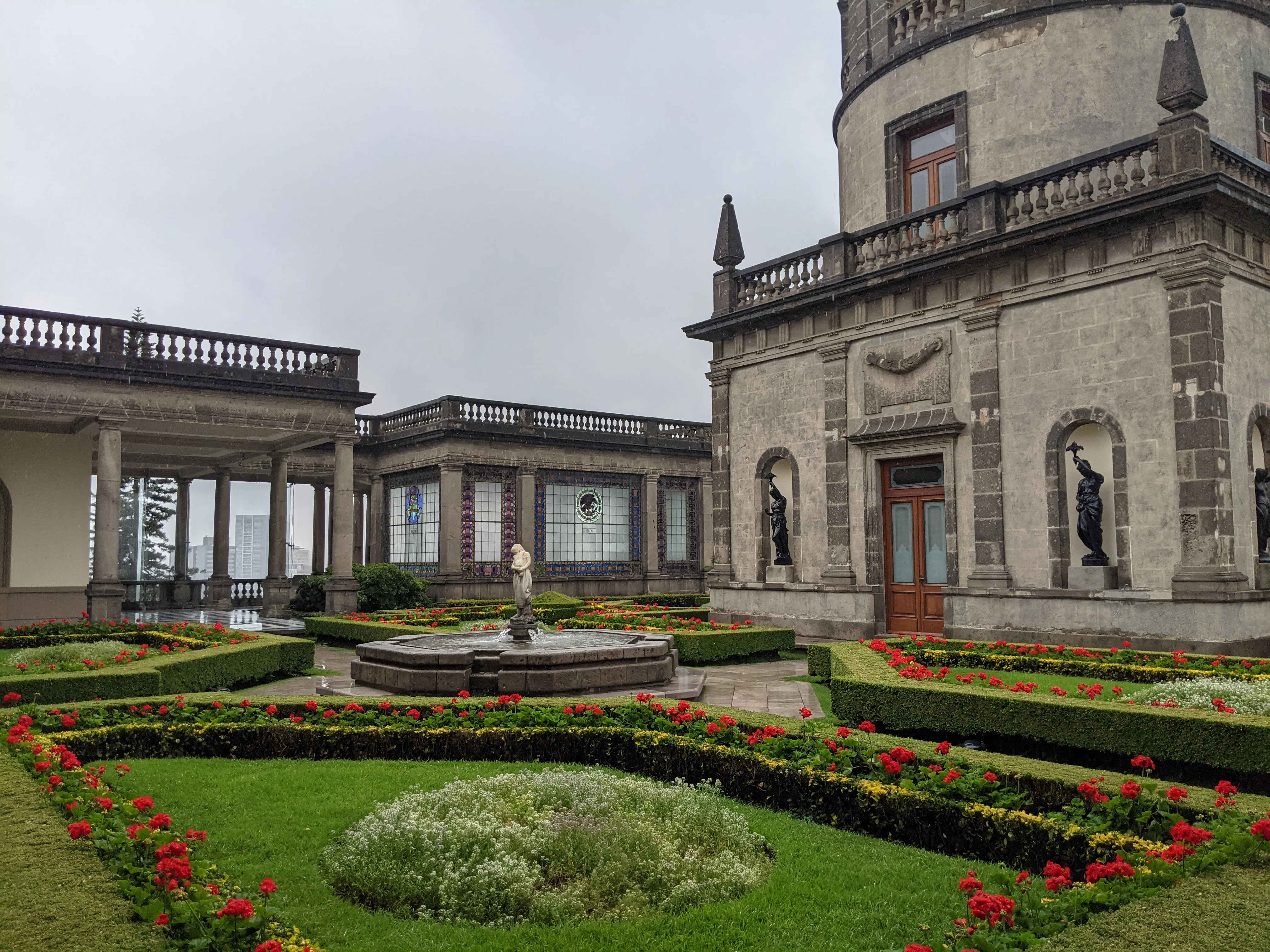 chapultepec garden 2.DsNwCOAH.jpg