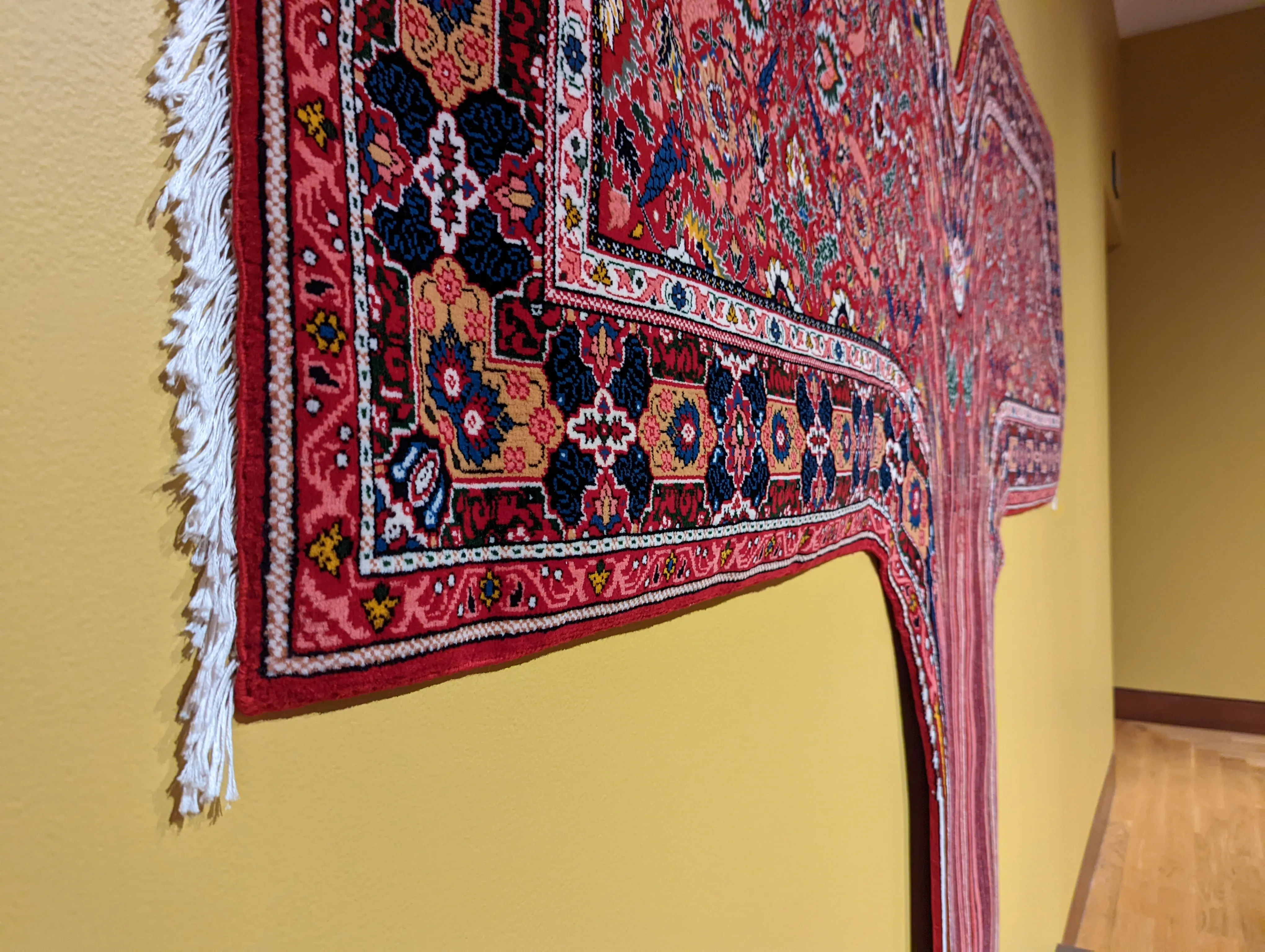 concord museum rug close.CewN1cix.jpg