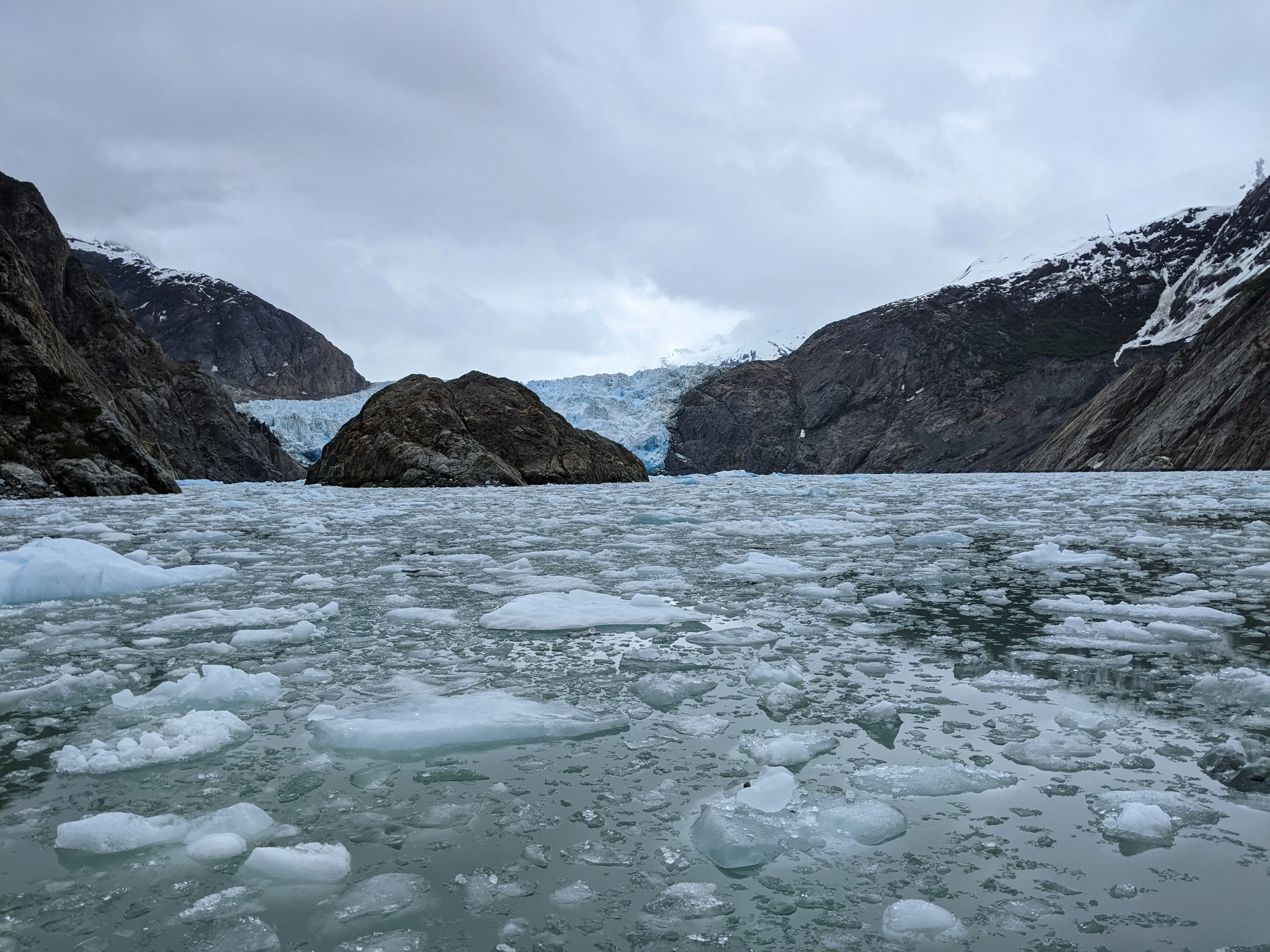 cruise ice field.B727L0VO.jpg