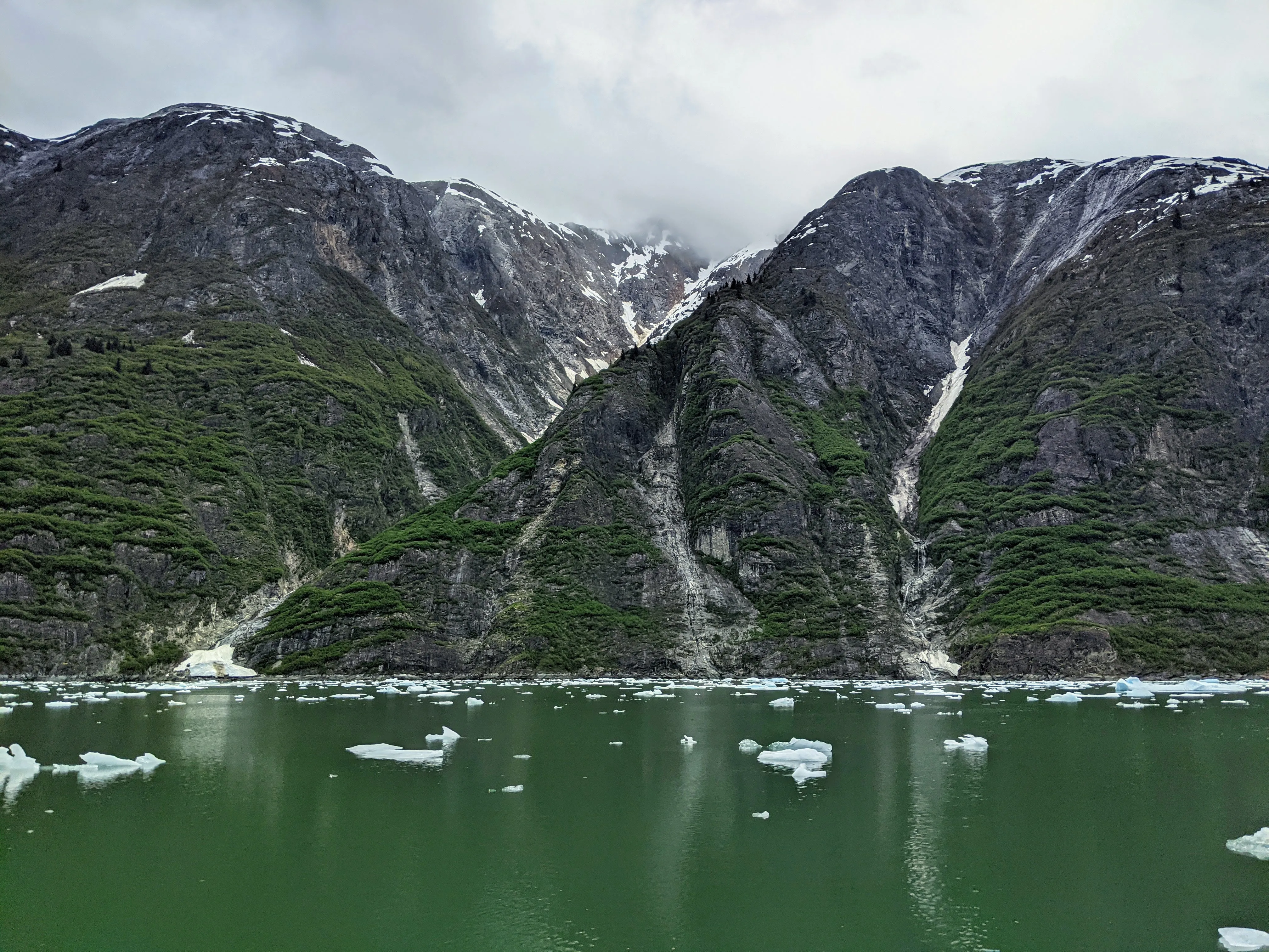 cruise mountains.HvOSM0Uj.jpg