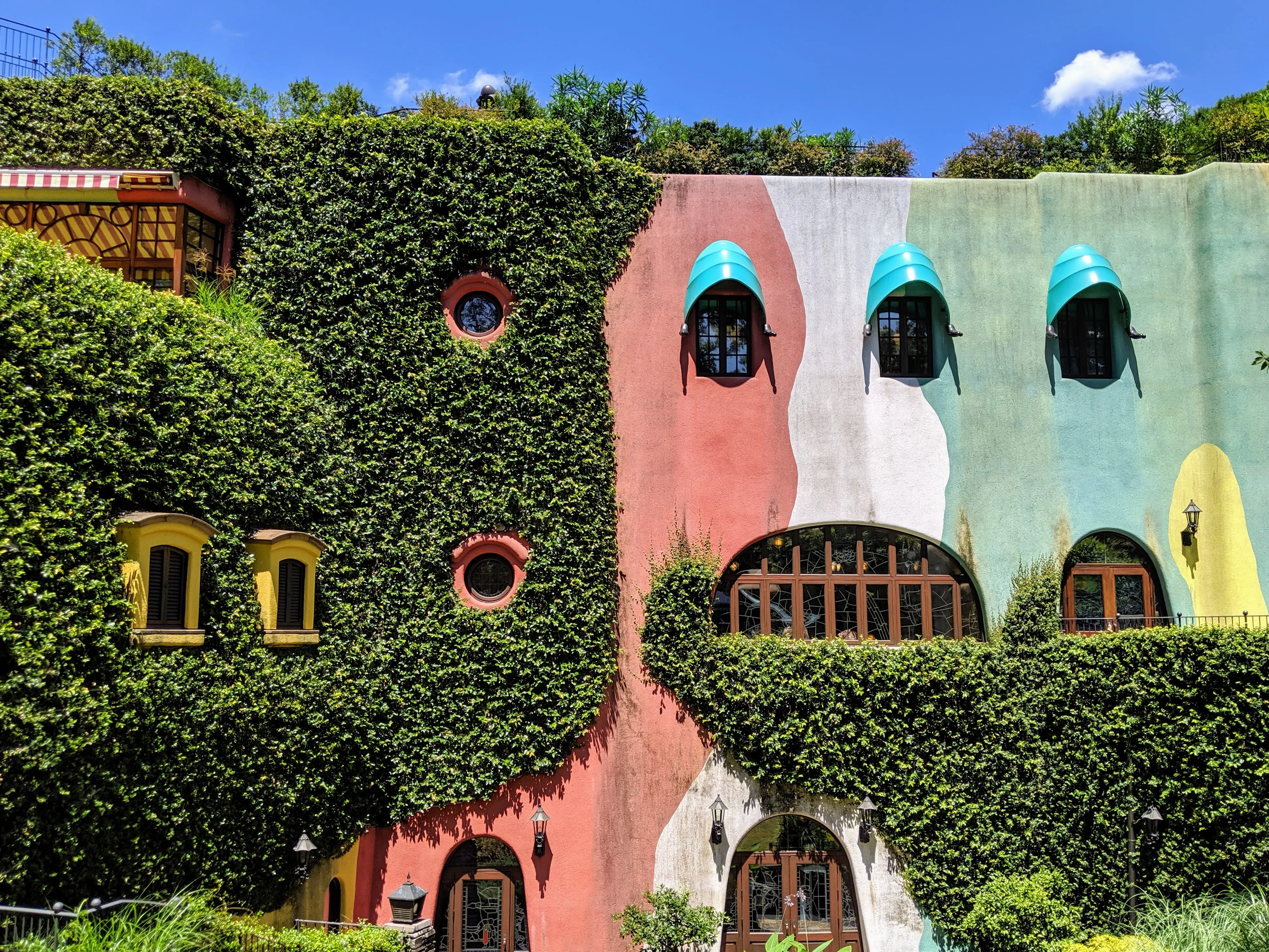 ghibli exterior.B90dnPv0.jpg