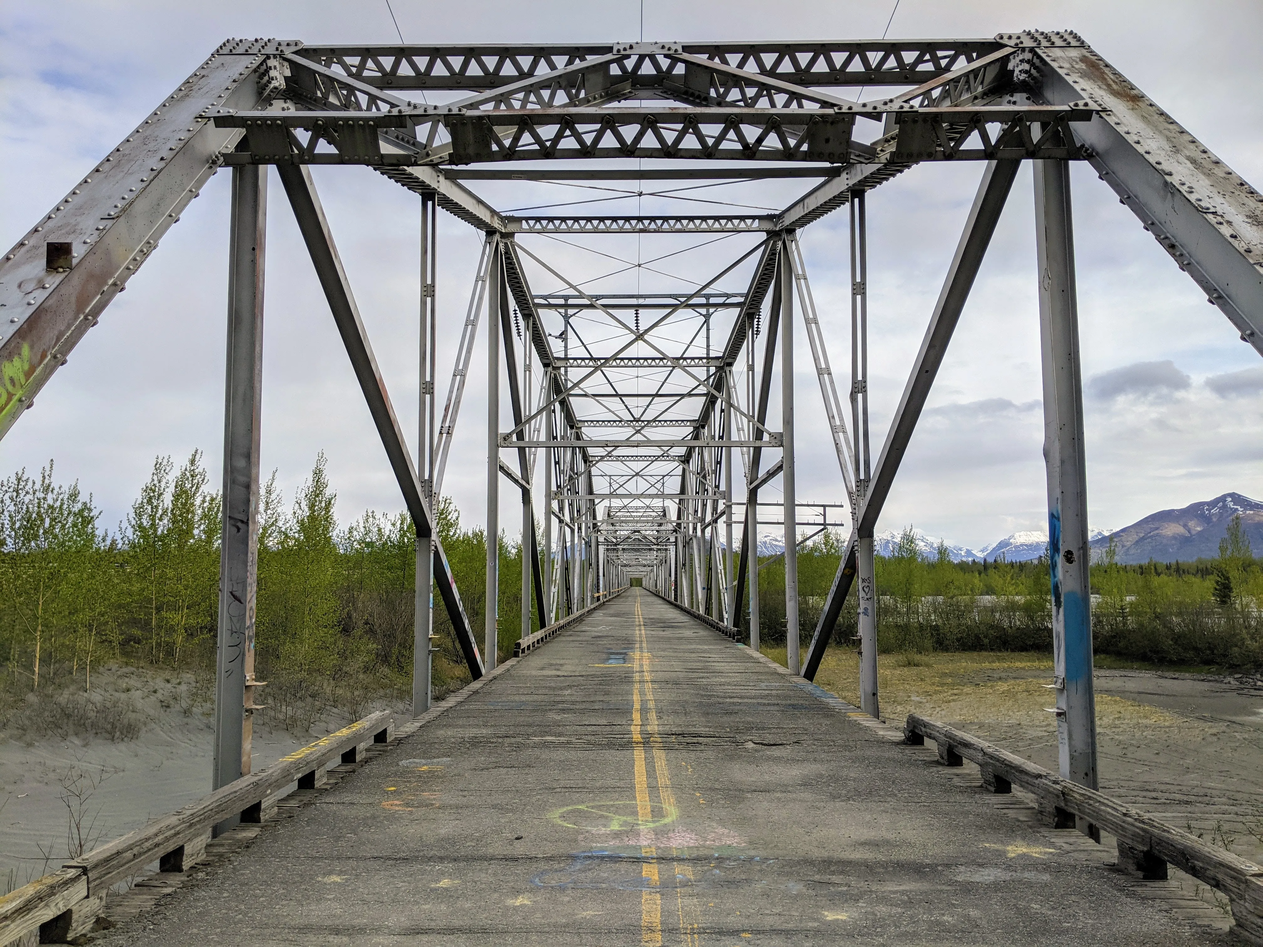 glacier view bridge.CRG7oJEI.jpg