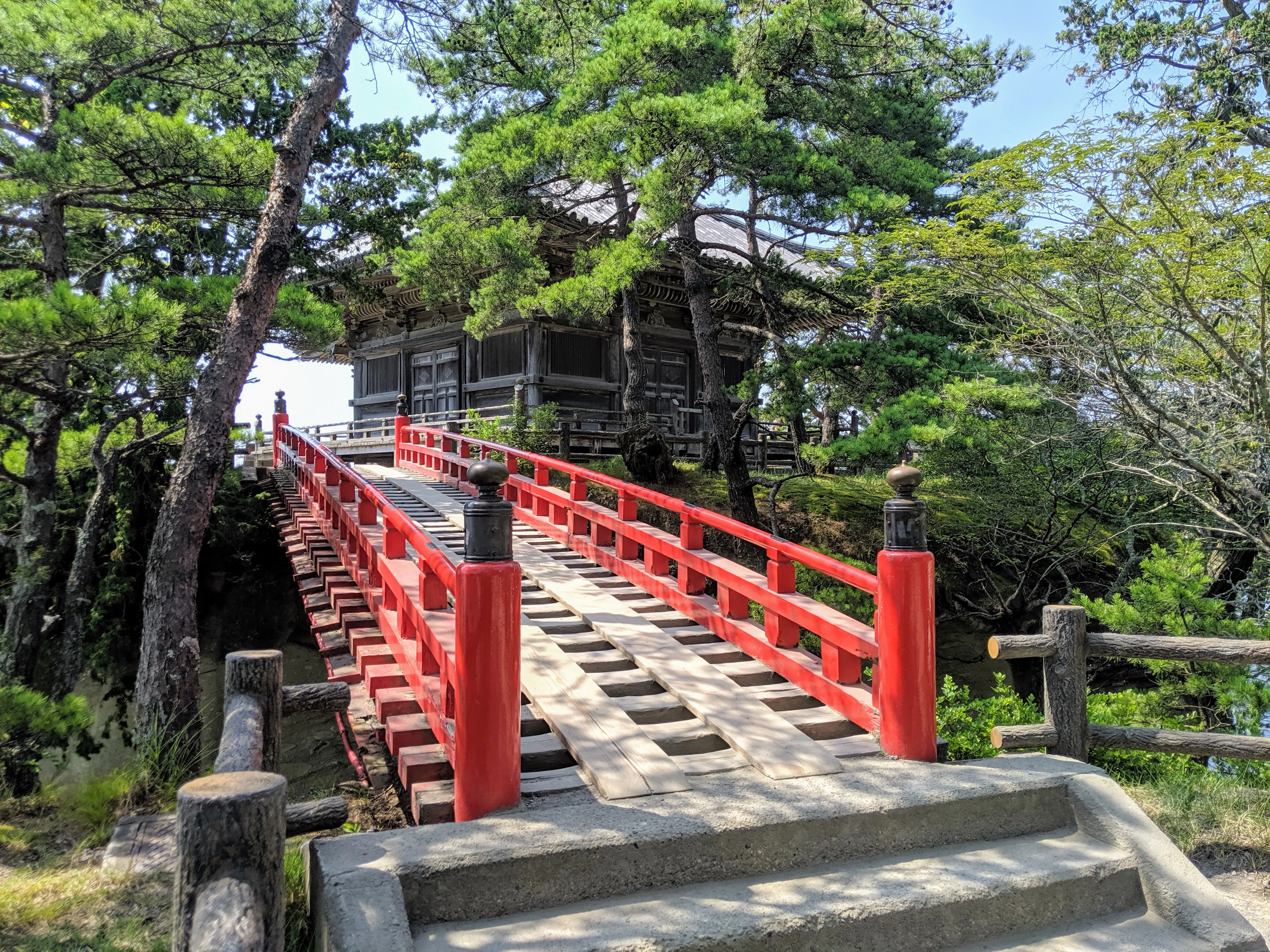 godaido temple.DCeHofCi.jpg