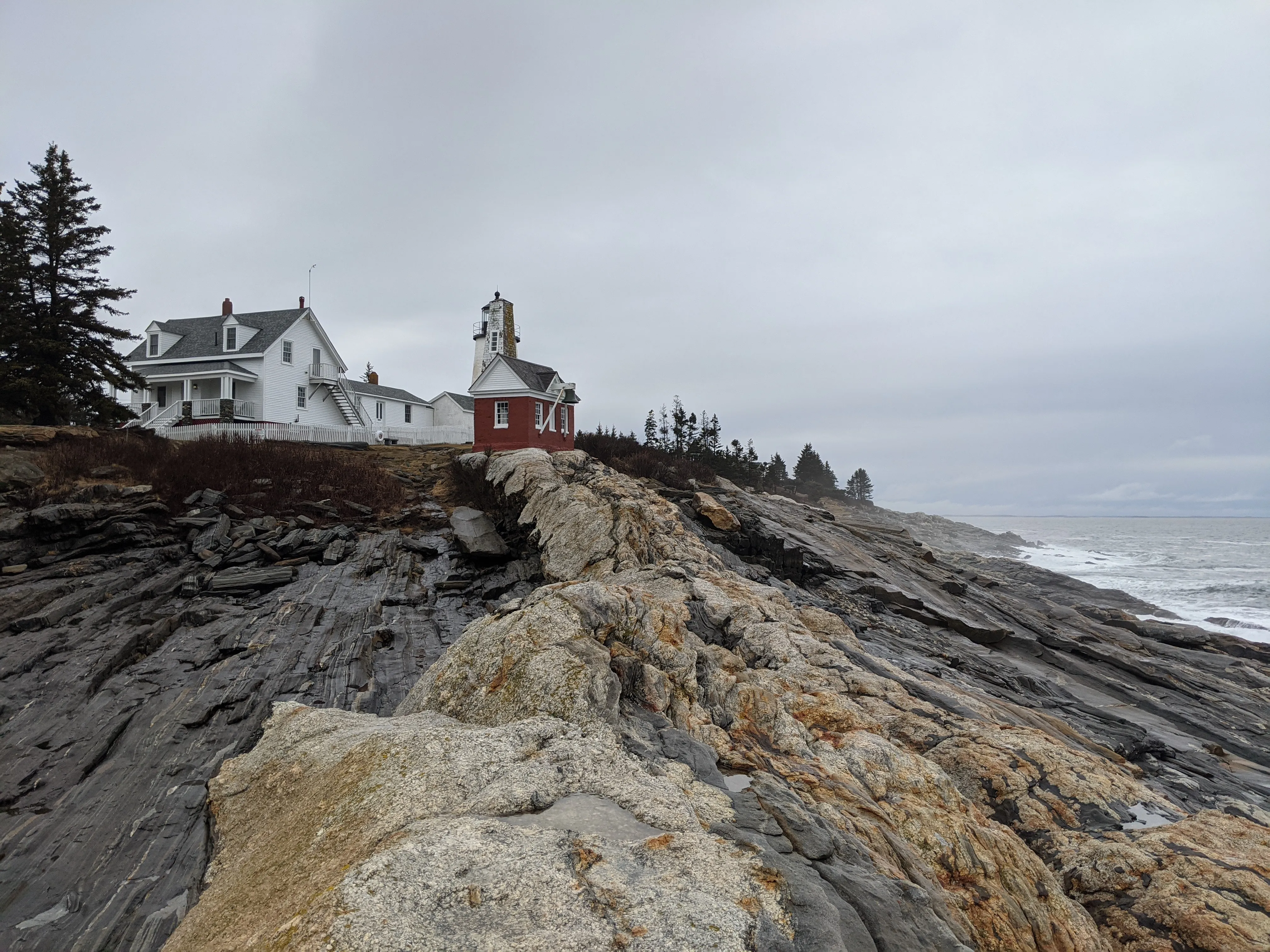 maine coastal rock.BwHQodGk.jpg
