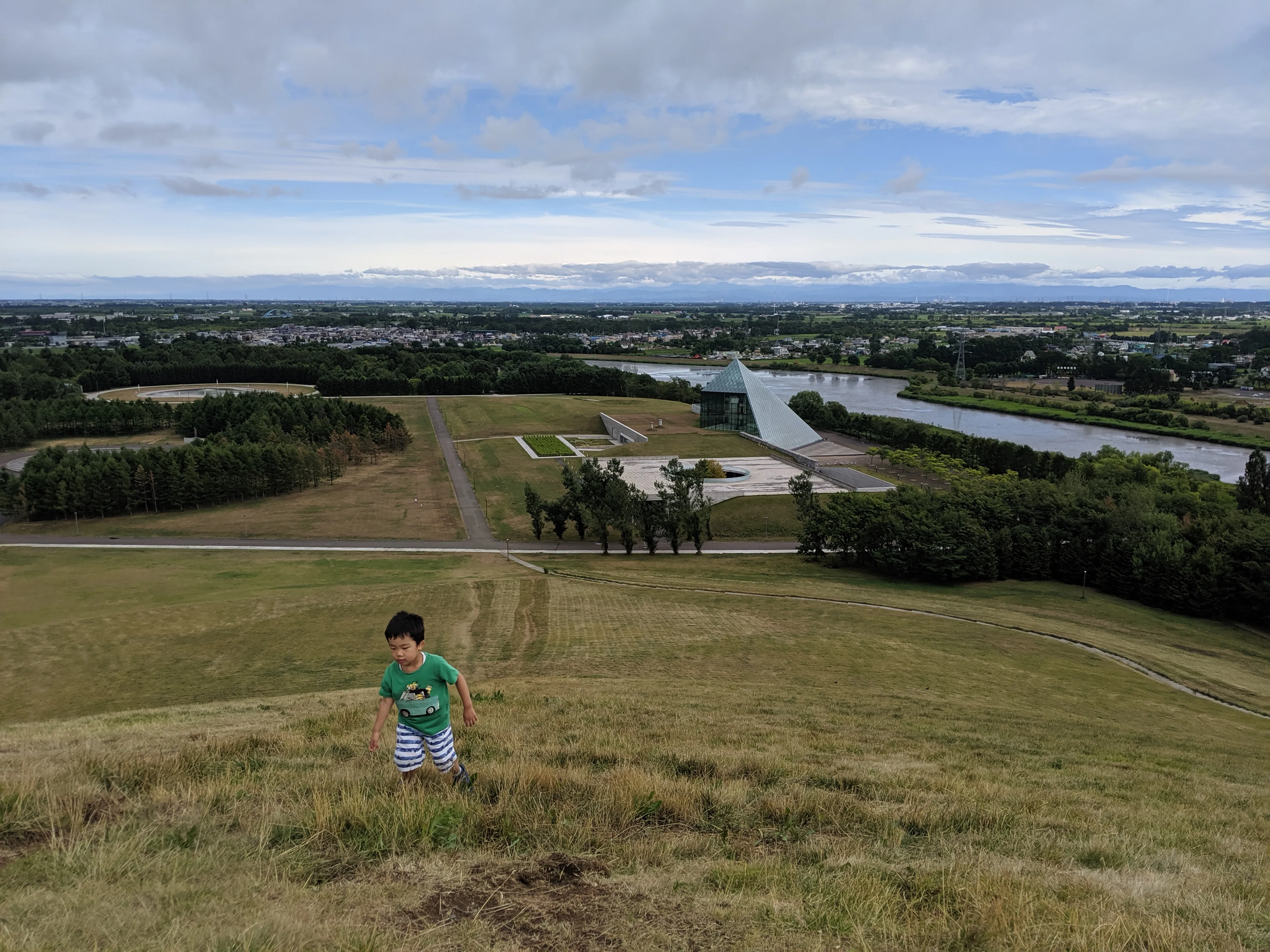 moerenuma kid.Bmm4e1Mc.jpg