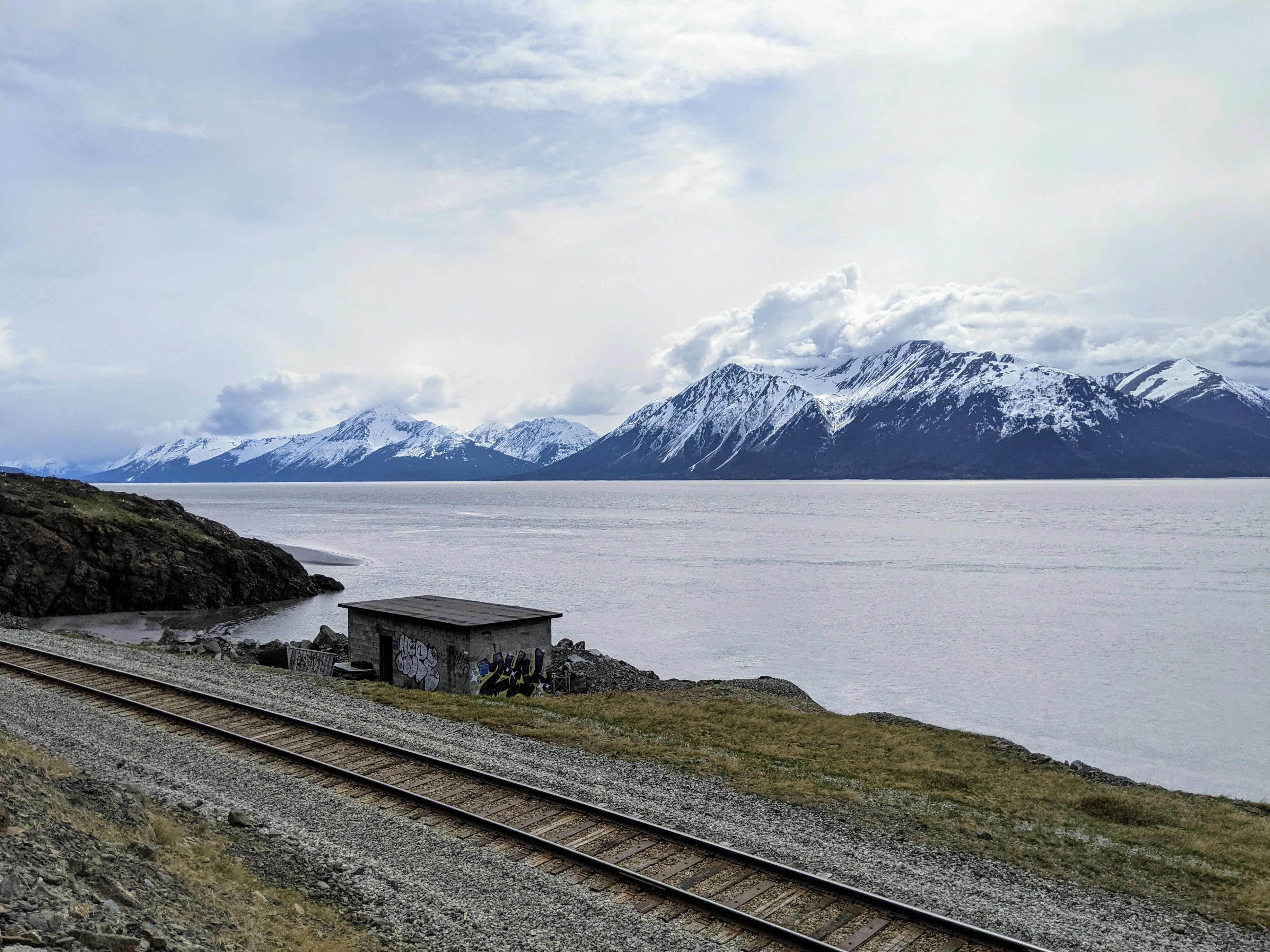 route 1 train.DvKkW8cb.jpg