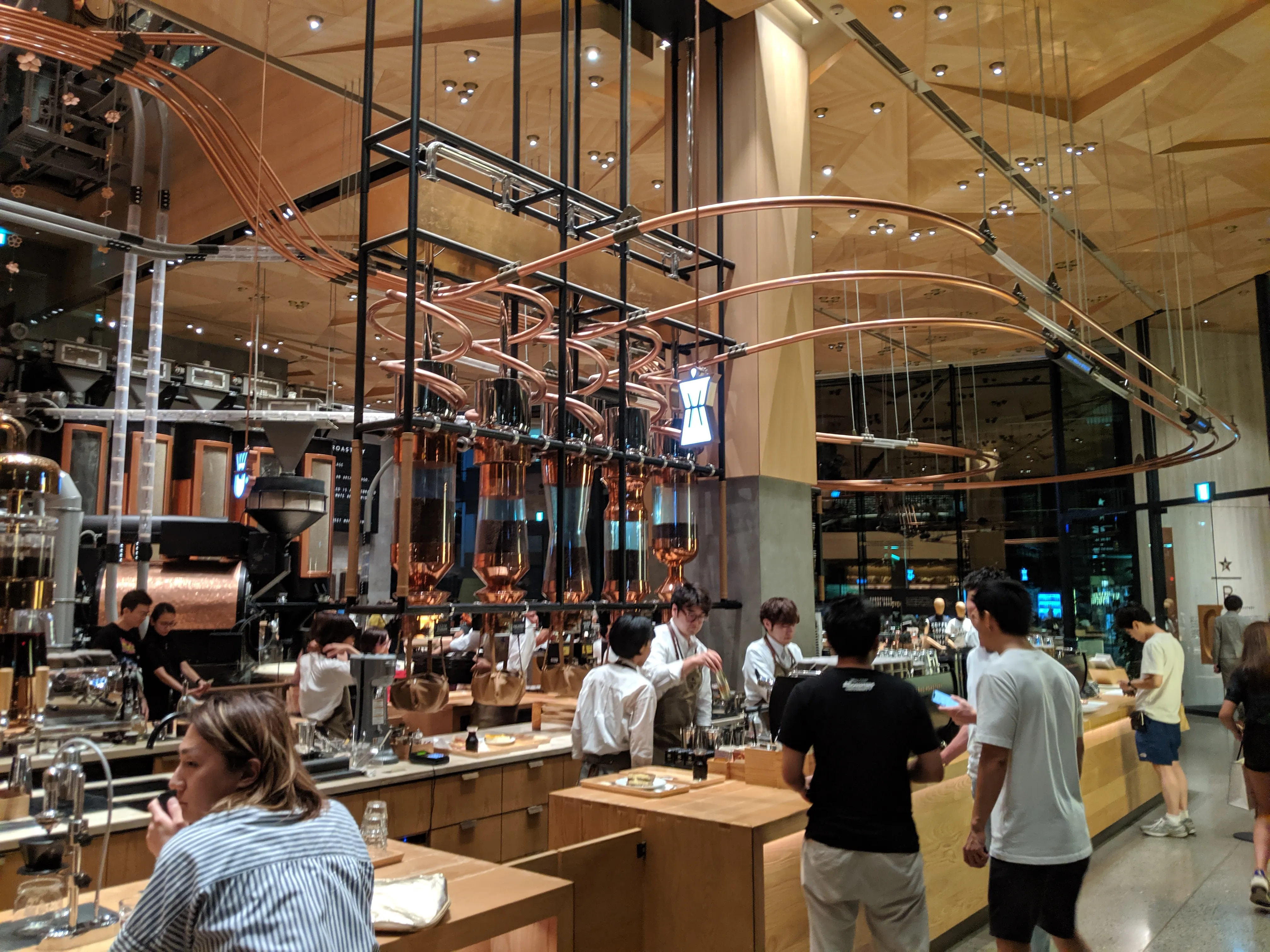 starbucks interior.CKP4D7fu.jpg