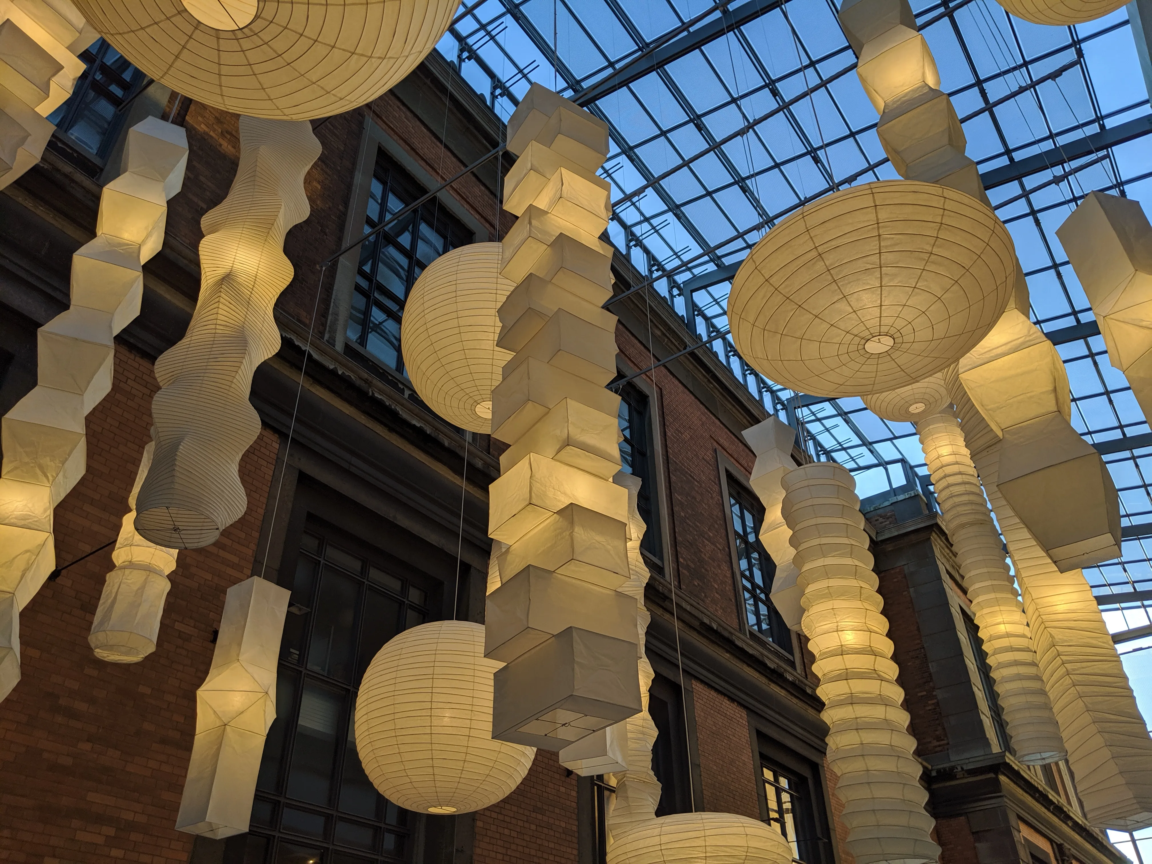 statens museum lanterns below.XuNZFLWr.jpg