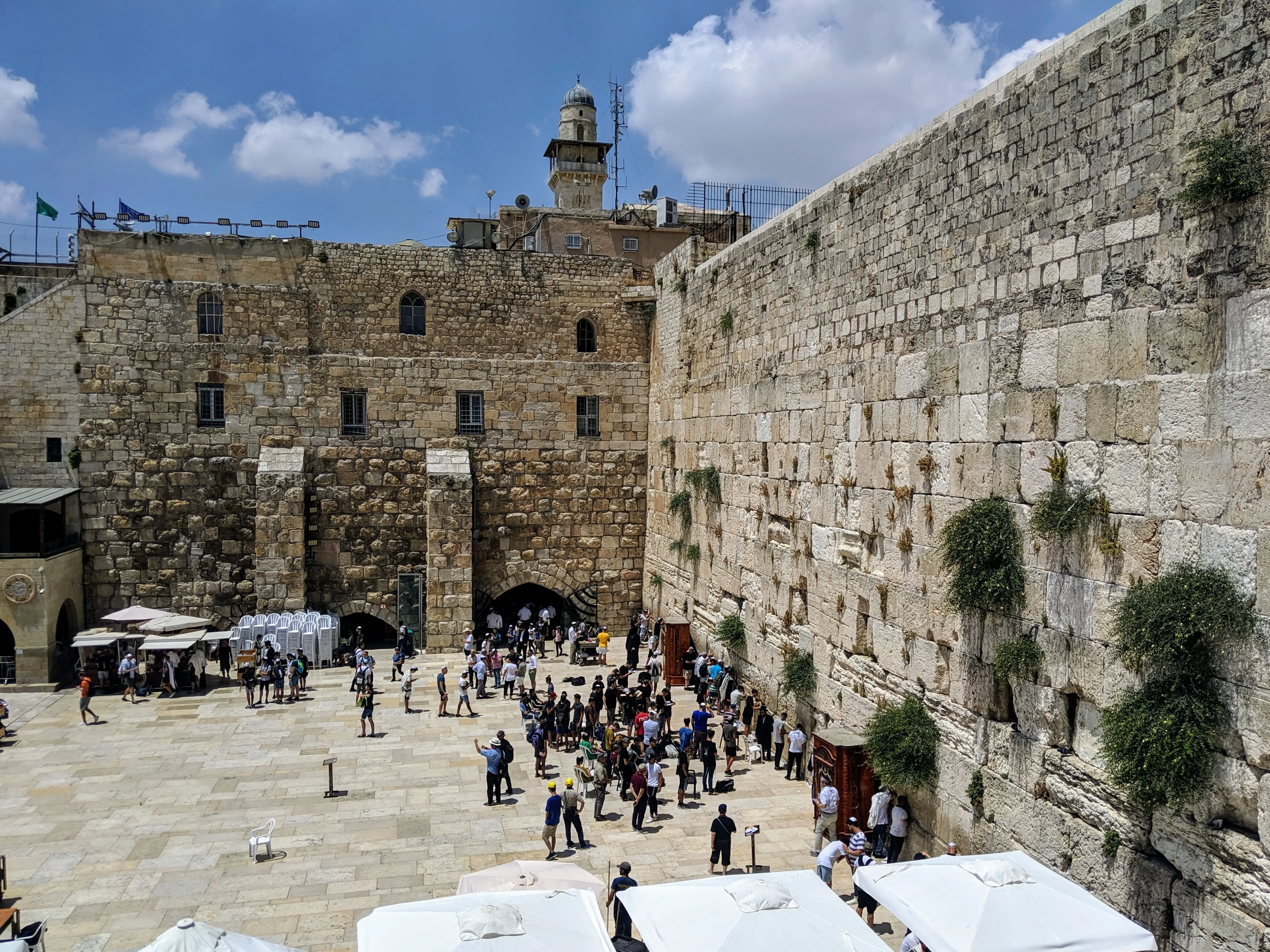 wailing wall.CzscApgV.jpg